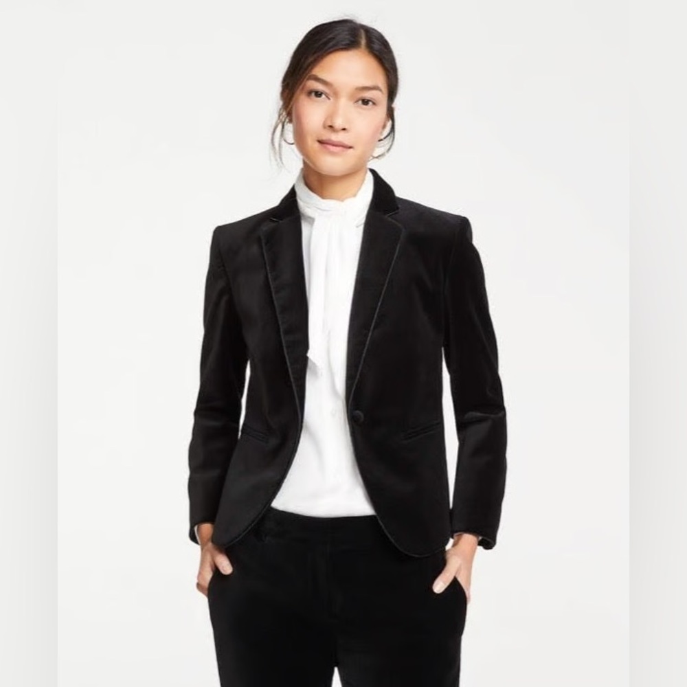 Ann Taylor Velvet Black Women's Blazer